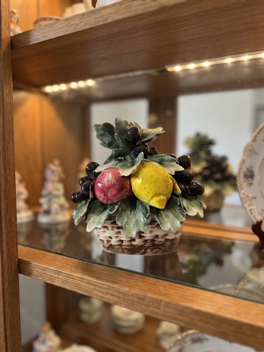 VINTAGE Capodimonte Fruit Basket
